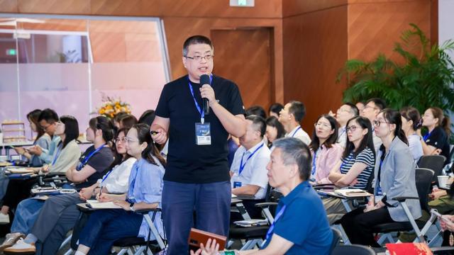 赋诚再保险成功举办2024年健康险研讨会暨核保手册发布会(图2)