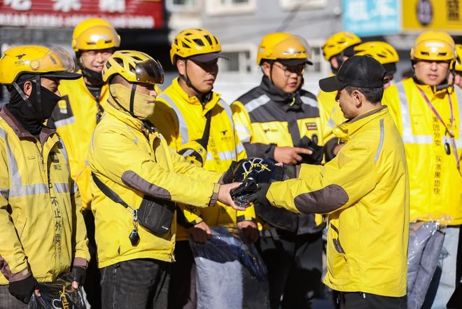 为百万骑手探索新社保方案关乎8400万人切身利益(图8)