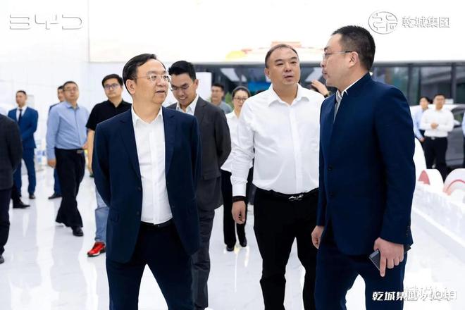 上千人被骗比亚迪经销商爆雷20家店人去楼空曾是第一旗舰店(图4)