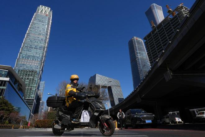 美团骑手养老保险补贴全国落地覆盖超百万骑手(图1)