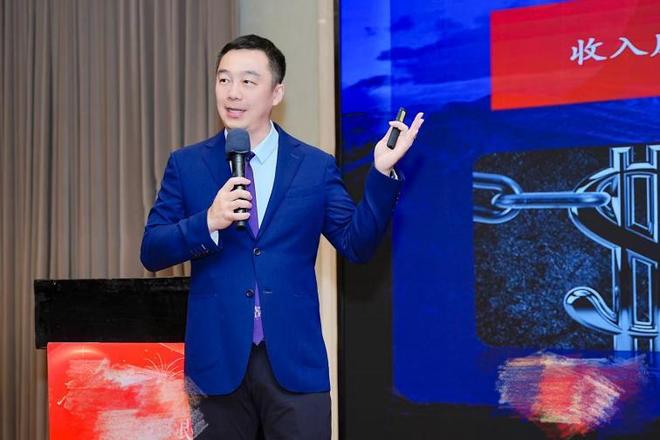 平安PWHA李乐民：从高级工程师到保险代理人的跨界转型藏着成年人对生活的掌控与热爱(图5)