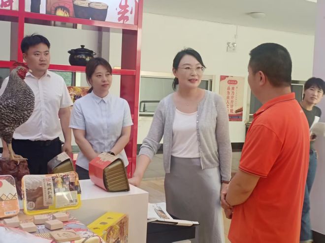 中国人寿财险德州市中心支公司量身打造知识产权保障方案：300年中华老字号“德州扒鸡”商标上保险(图4)