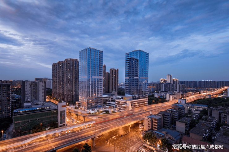 成都【金周路TOD国宾九玺】售楼中心电话(已认证)-项目介绍与销售动态_获取3月最新售价、最低总价_售楼处首页_查询剩余房源(图2)