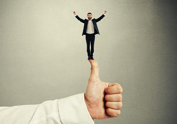 一、三个定性标准(图1)